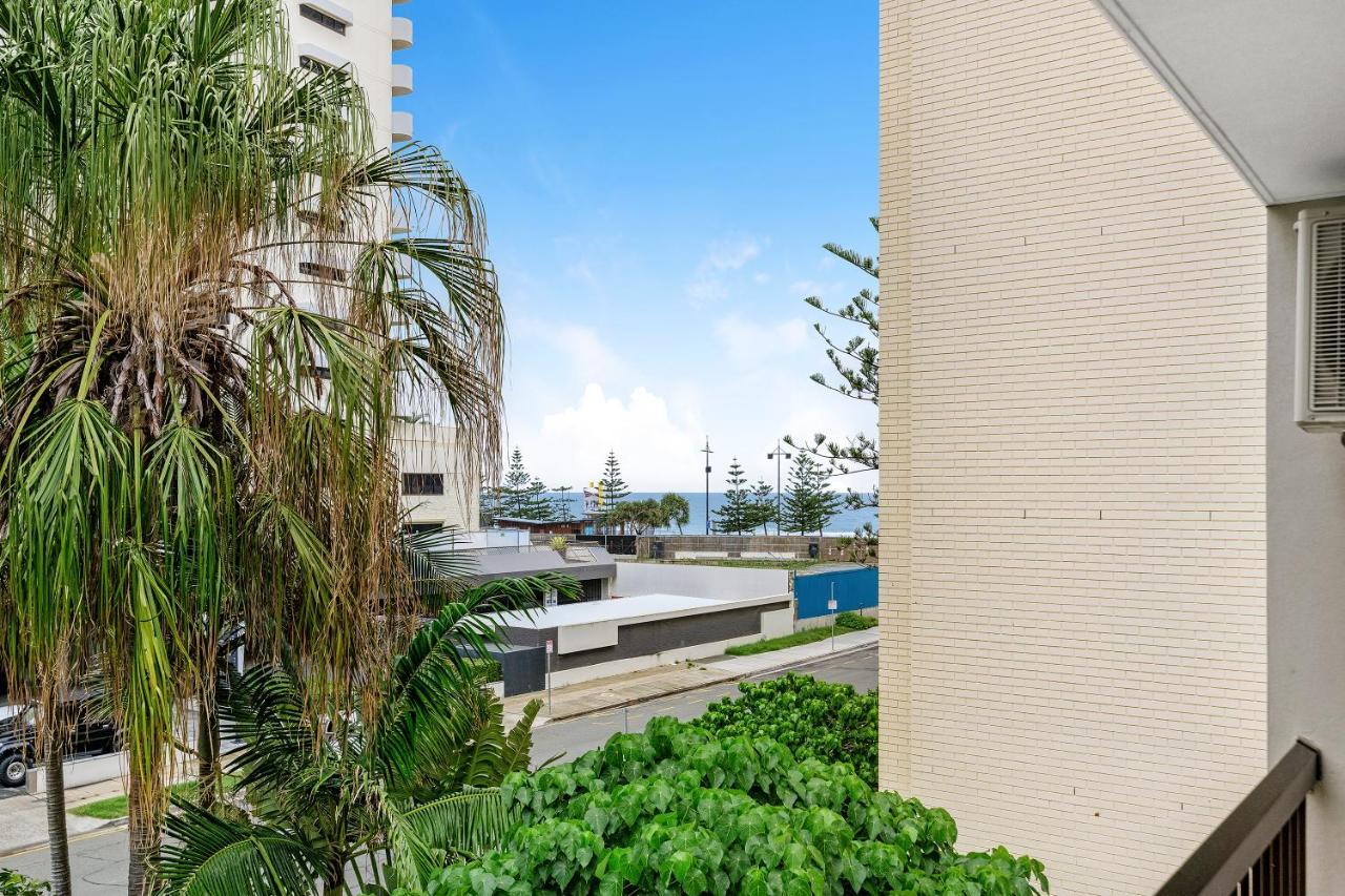 Surfers Paradise- Meters From The Beach! Голд-Кост Екстер'єр фото