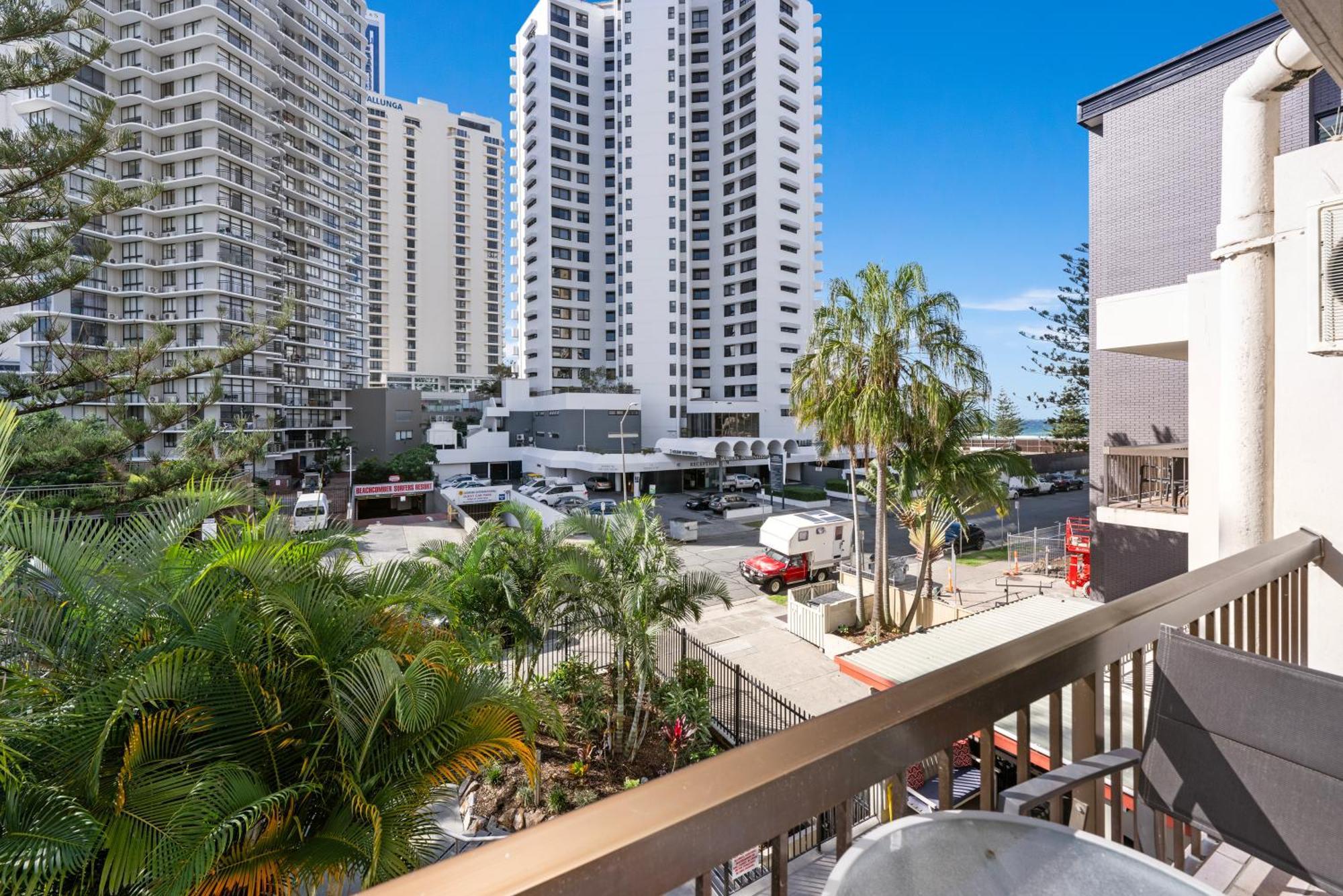 Surfers Paradise- Meters From The Beach! Голд-Кост Екстер'єр фото